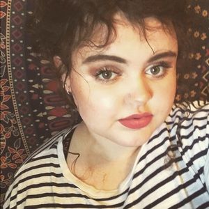 Meet your Posher, Meredith